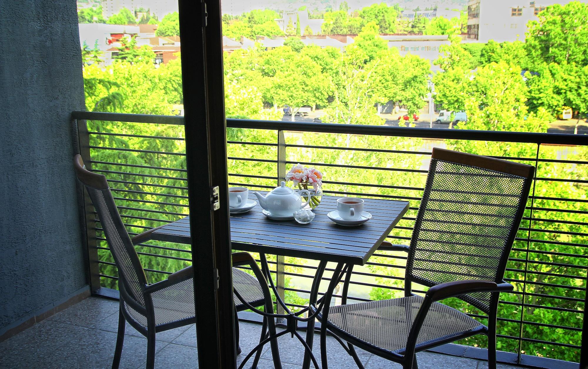 Rogalux Blue Hotel Tbilisi Ngoại thất bức ảnh