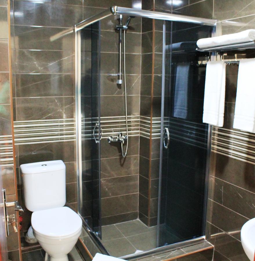Rogalux Blue Hotel Tbilisi Ngoại thất bức ảnh