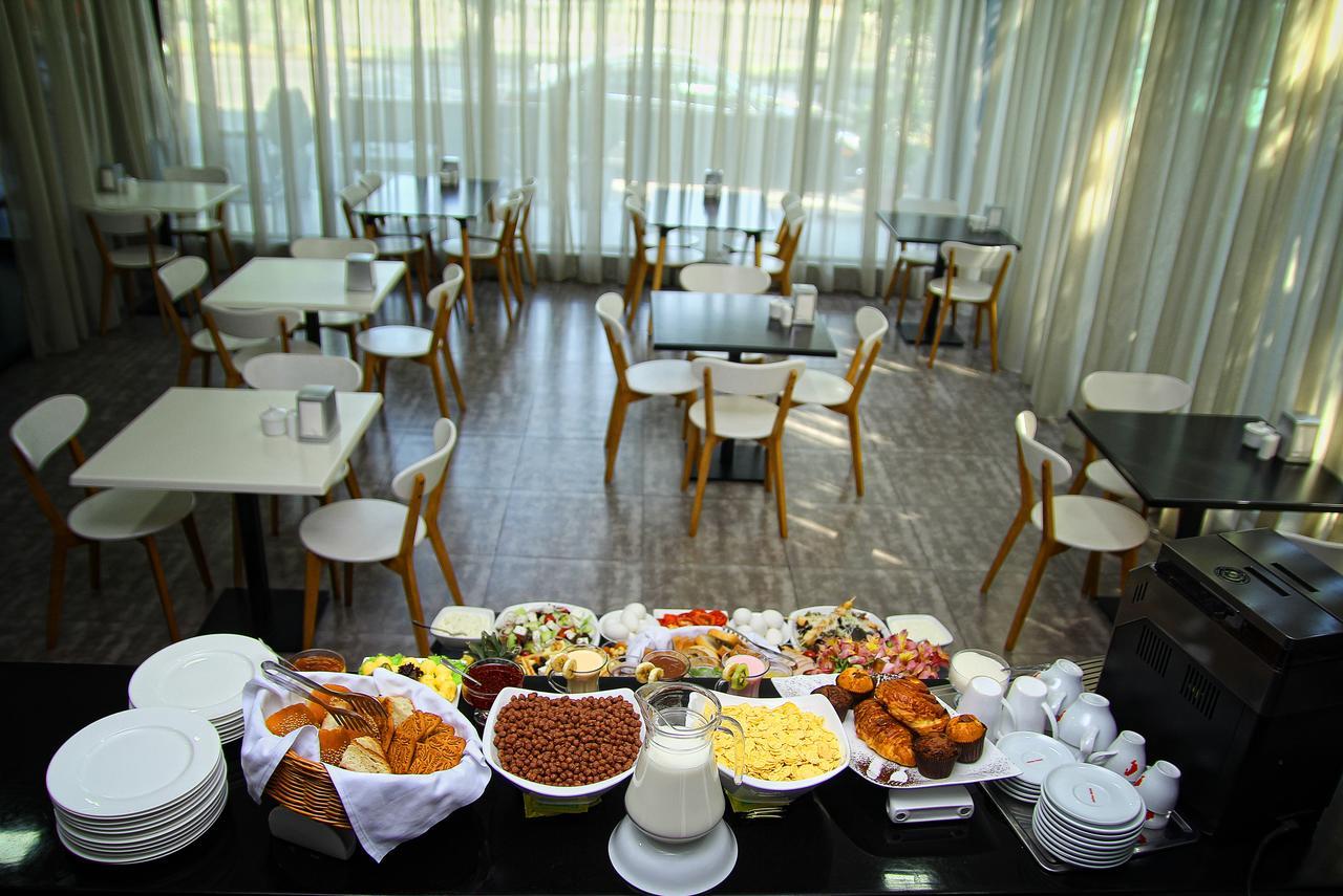 Rogalux Blue Hotel Tbilisi Ngoại thất bức ảnh