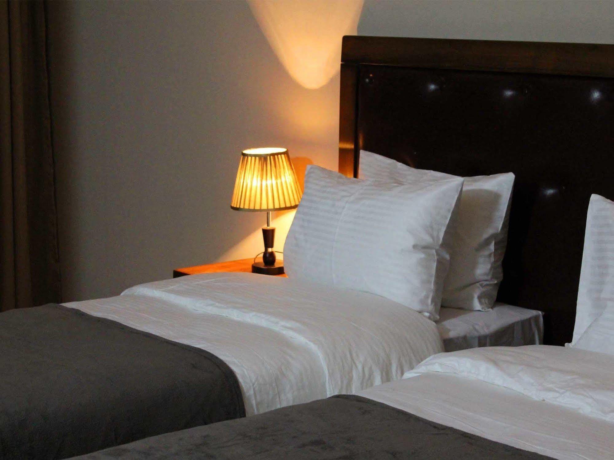 Rogalux Blue Hotel Tbilisi Ngoại thất bức ảnh